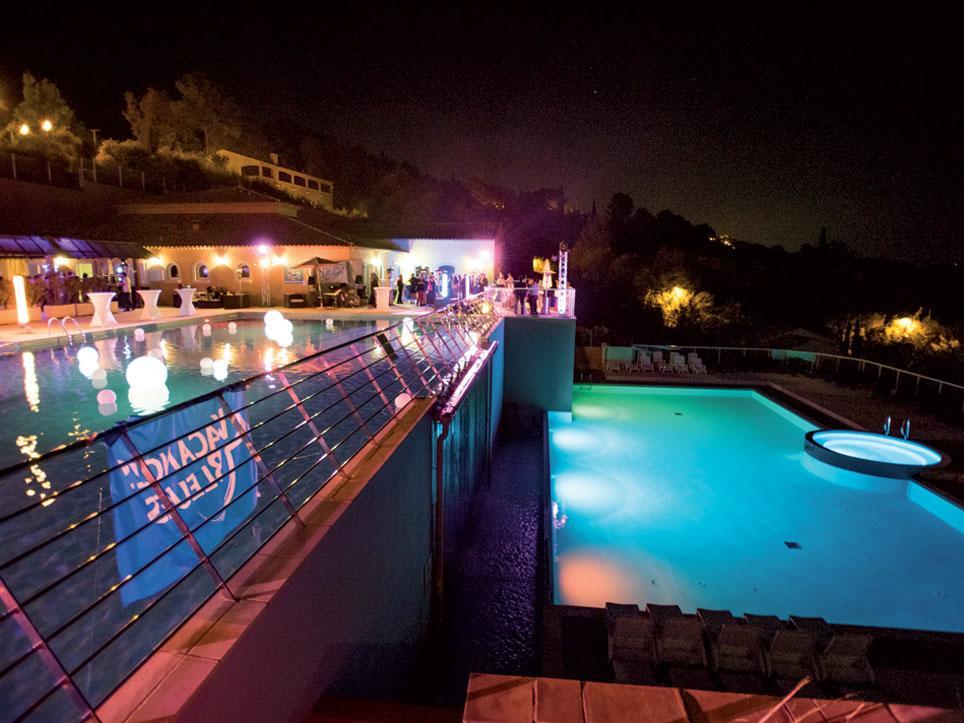 Maison Dans Resort & Spa 칼리앙 외부 사진